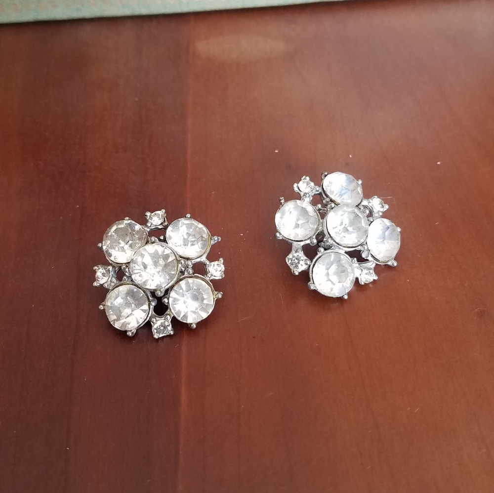 Vintage Rhinestone Buttons? - Picture 6 of 6